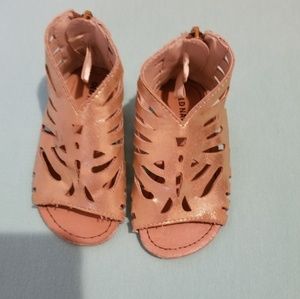 Gold toddler sandels